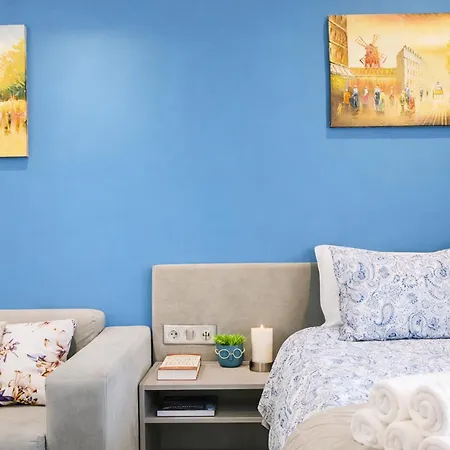 N9 Studentski Loft - Cozy Apt With Private Parking * ソフィア