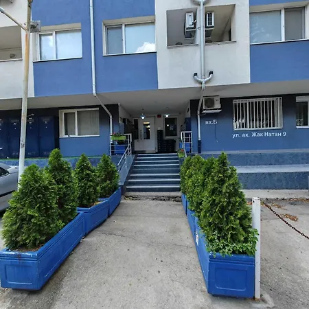 N9 Studentski Loft *