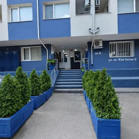 N9 Studentski Loft - Cozy Apt With Private Parking Apartamento